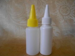 高品質(zhì)防泄漏液體瓶 小瓶尖嘴瓶助力休閑食品包裝升級(jí)